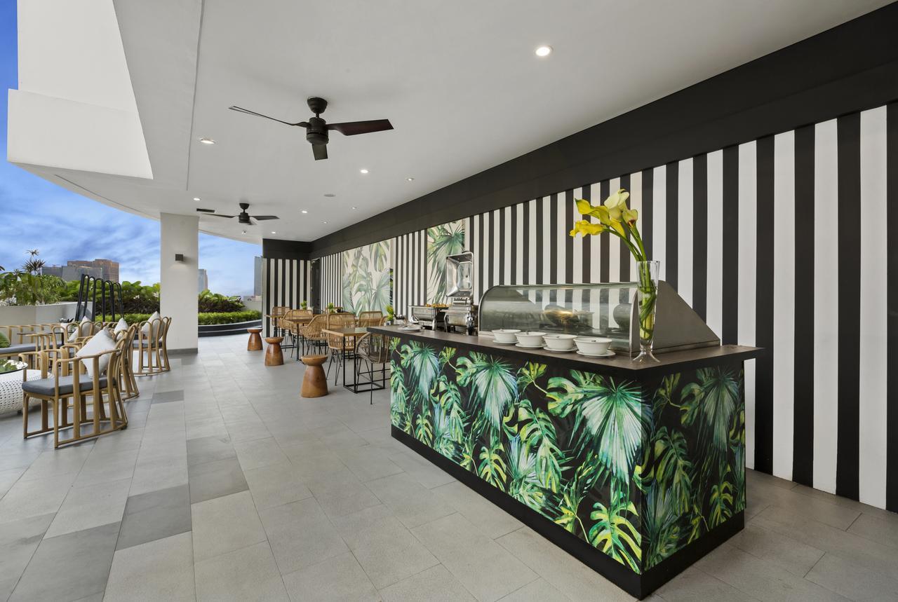 Somerset Grand Citra Yakarta Exterior foto