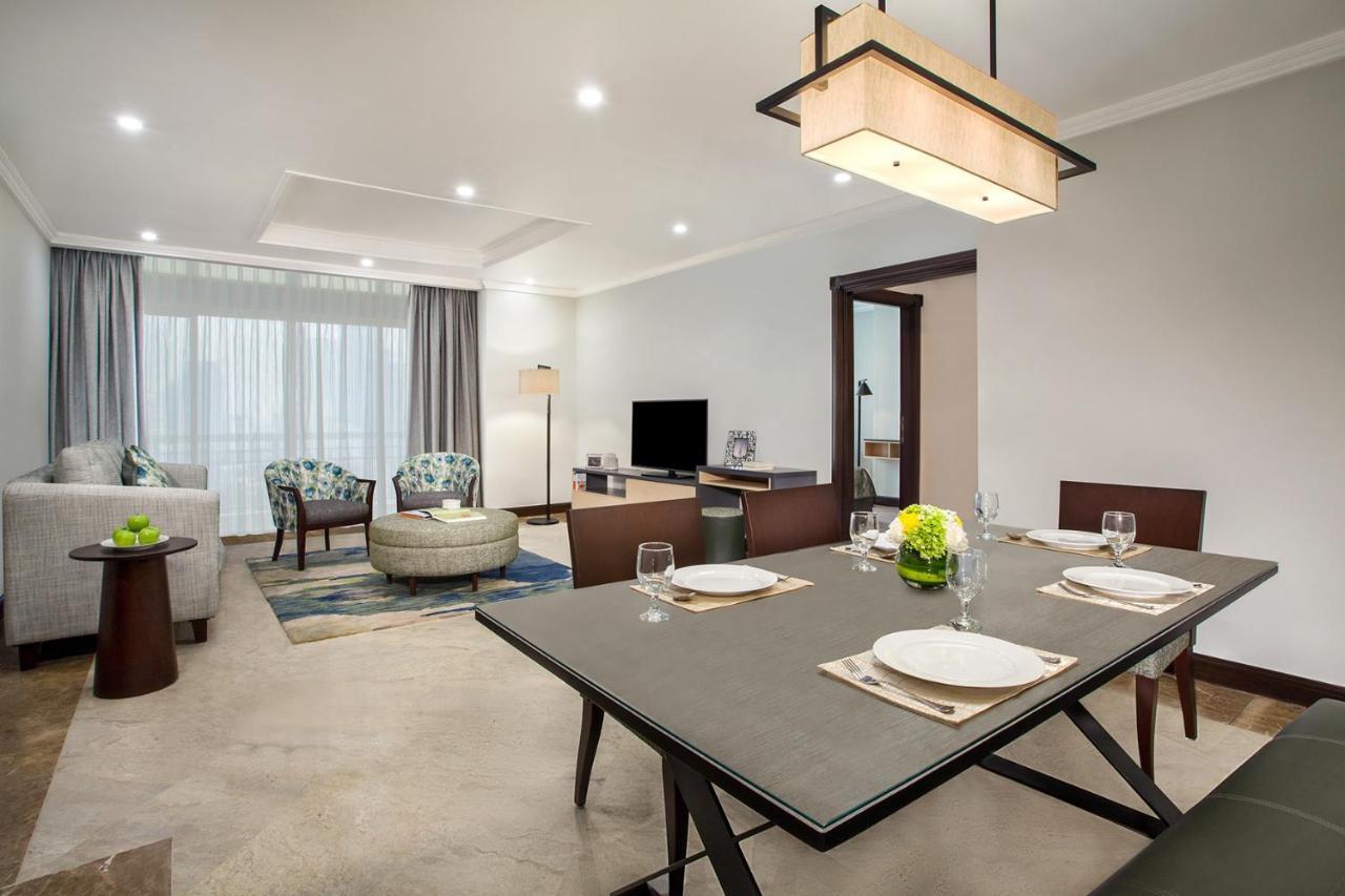 Somerset Grand Citra Yakarta Exterior foto